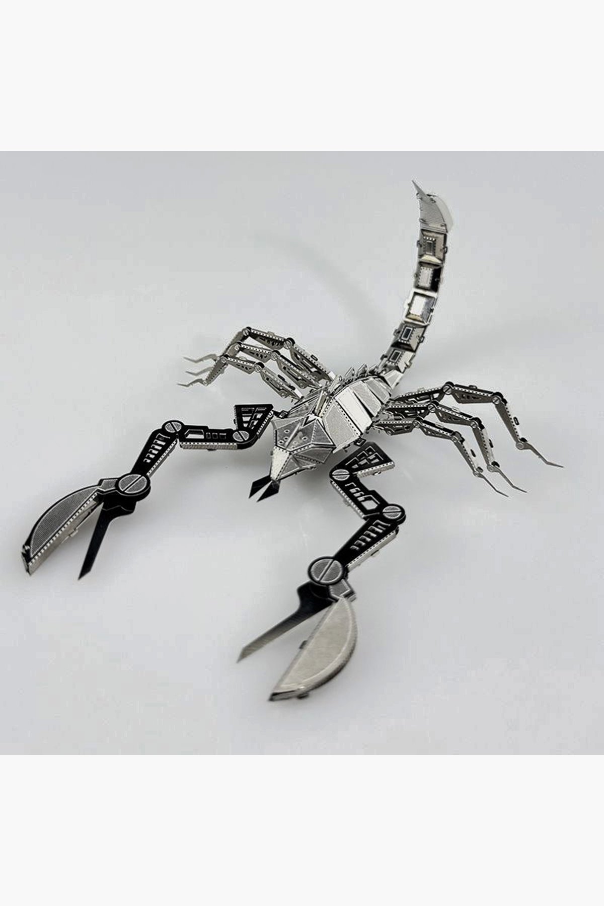Metallic Scorpion Mechanical Model